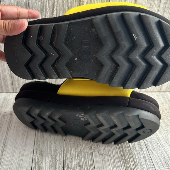 UGG Maxi Graphic Slide Size 6 - Picture 6 of 7